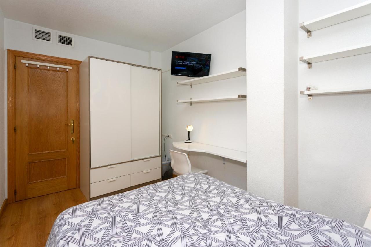 Central Market Guestrooms Alicante Buitenkant foto